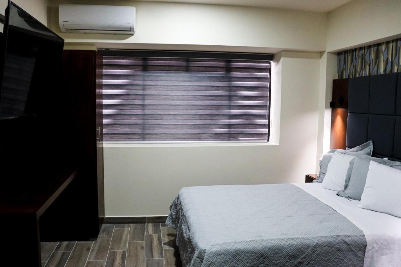 Hotel Mision 11 Тихуана Экстерьер фото